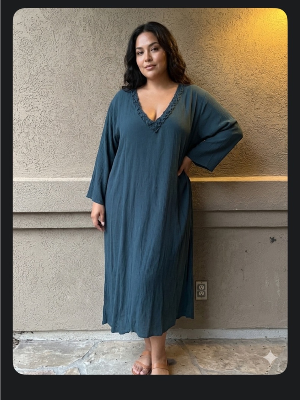 Marrakech V-Neck Textured Midi Dress in Teal